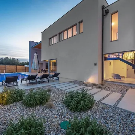 Ferienhaus Activia Sveti Filip i Jakov