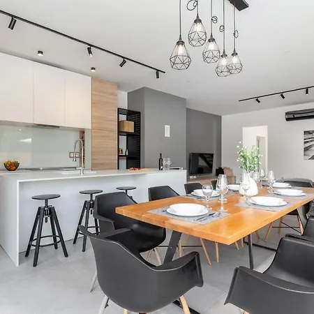 Activia * Sveti Filip i Jakov